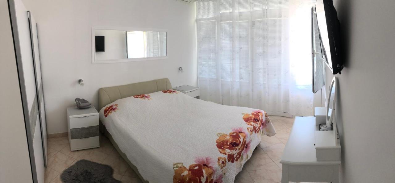 Apartments Ljube 马卡尔斯卡 外观 照片
