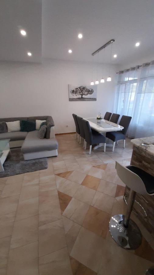 Apartments Ljube 马卡尔斯卡 外观 照片